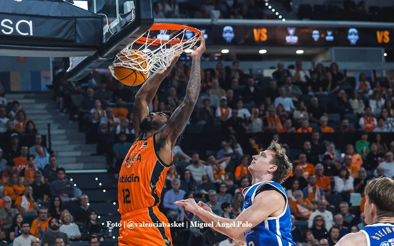 valencia_basket_UCAM_@valenciabasket_Miguel_Angel_Polo_2