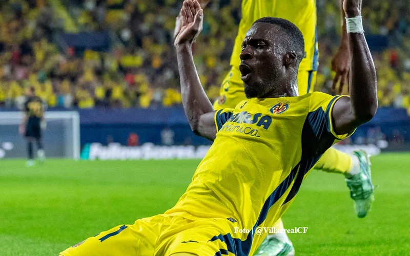 villarreal_napoli_@VillarrealCF_CL2627